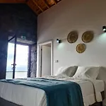 Quinta Do Caminho Da Igreja Ter-casas De Campo *