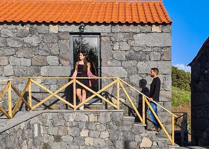 Quinta Do Caminho Da Igreja Ter-casas De Campo Velas